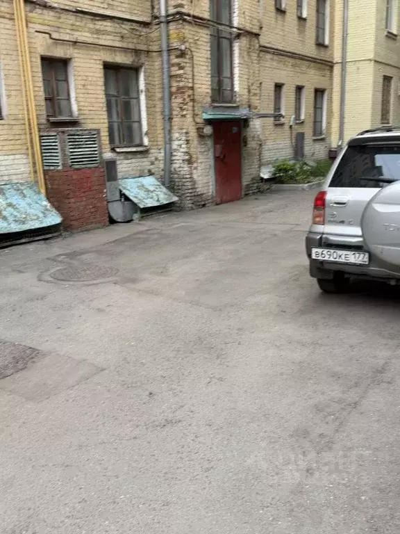 Гараж в Москва 6-й Рощинский проезд, 1 (20 м) - Фото 2