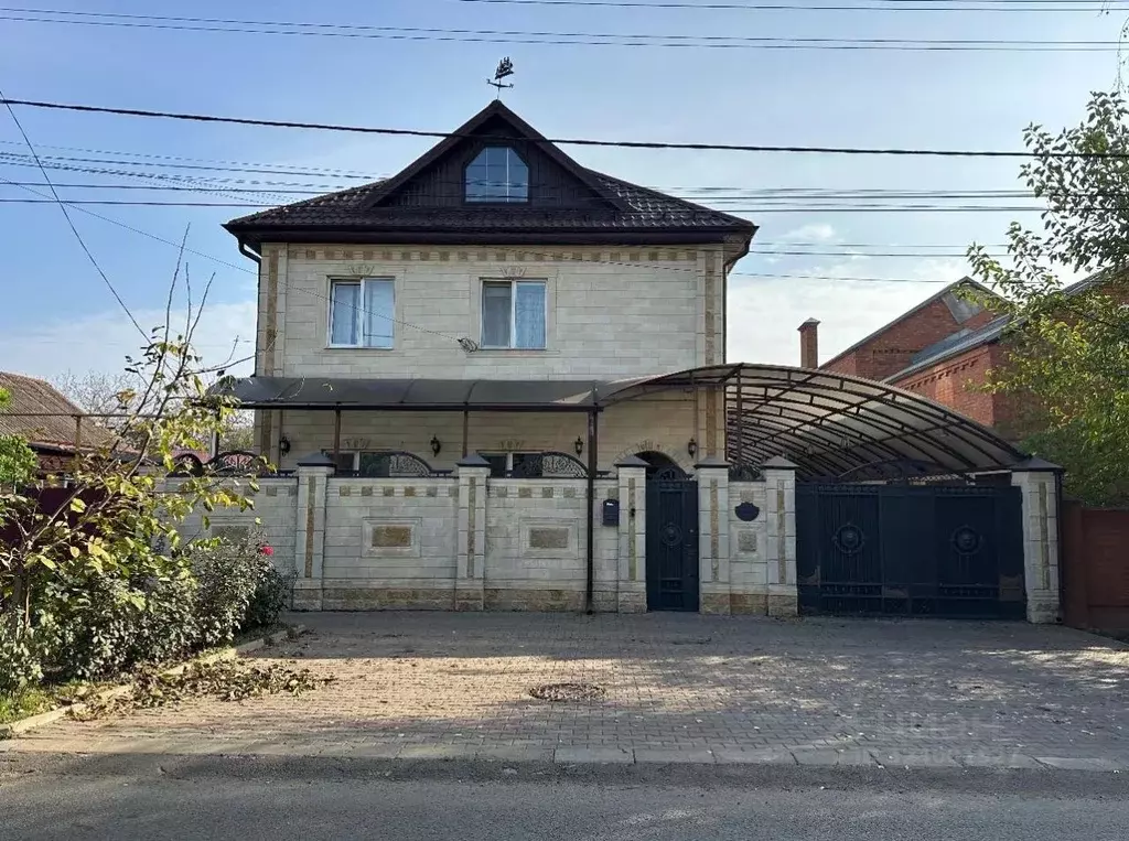 Дом в Краснодарский край, Краснодар Славянский мкр, ул. Сочинская, 36 ... - Фото 1