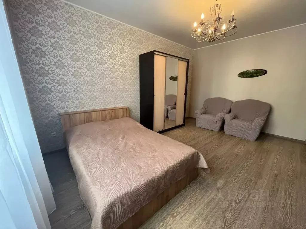 1-к кв. Краснодарский край, Горячий Ключ ул. Гоголя, 72 (43.0 м) - Фото 0