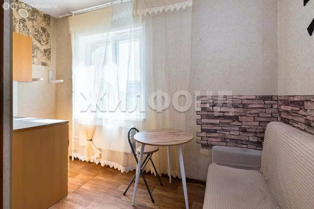 Квартира-студия: Новосибирск, Крестьянская улица, 40 (11.4 м) - Фото 1