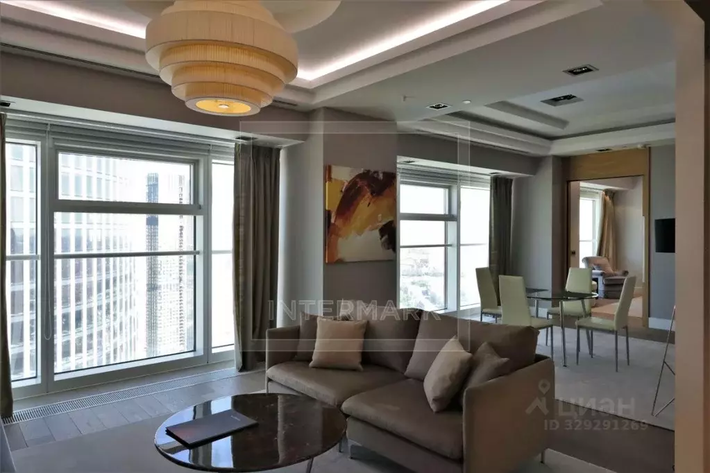 2-к кв. Москва 1-й Красногвардейский проезд, 15 (99.0 м) - Фото 1