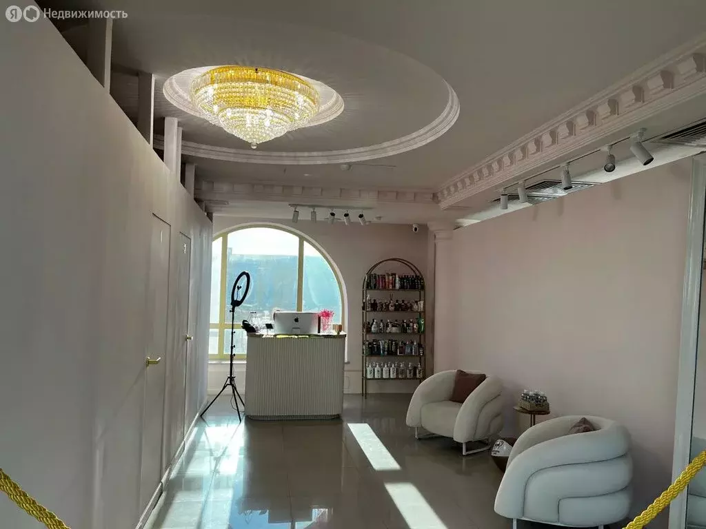 Торговая площадь (42 м) - Фото 2