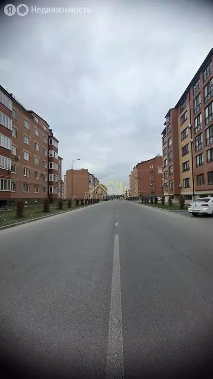 3-комнатная квартира: Владикавказ, улица Билара Кабалоева, 6 (199 м) - Фото 1