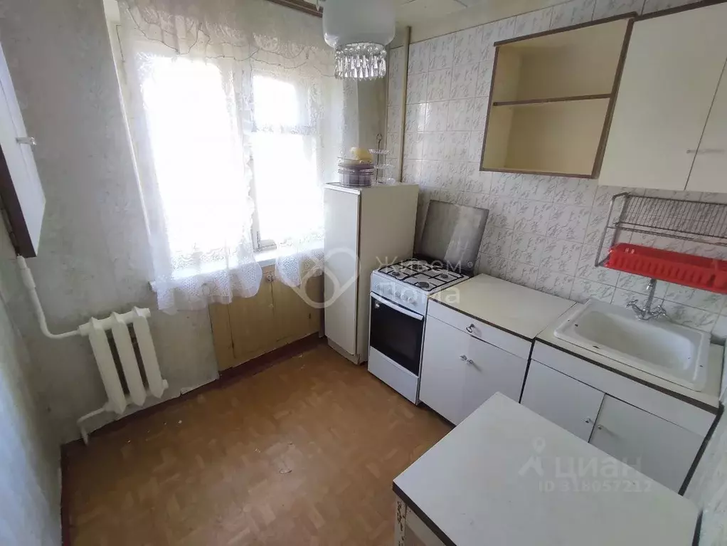 3-к кв. Волгоградская область, Волгоград Козловская ул., 33/1 (55.8 м) - Фото 0