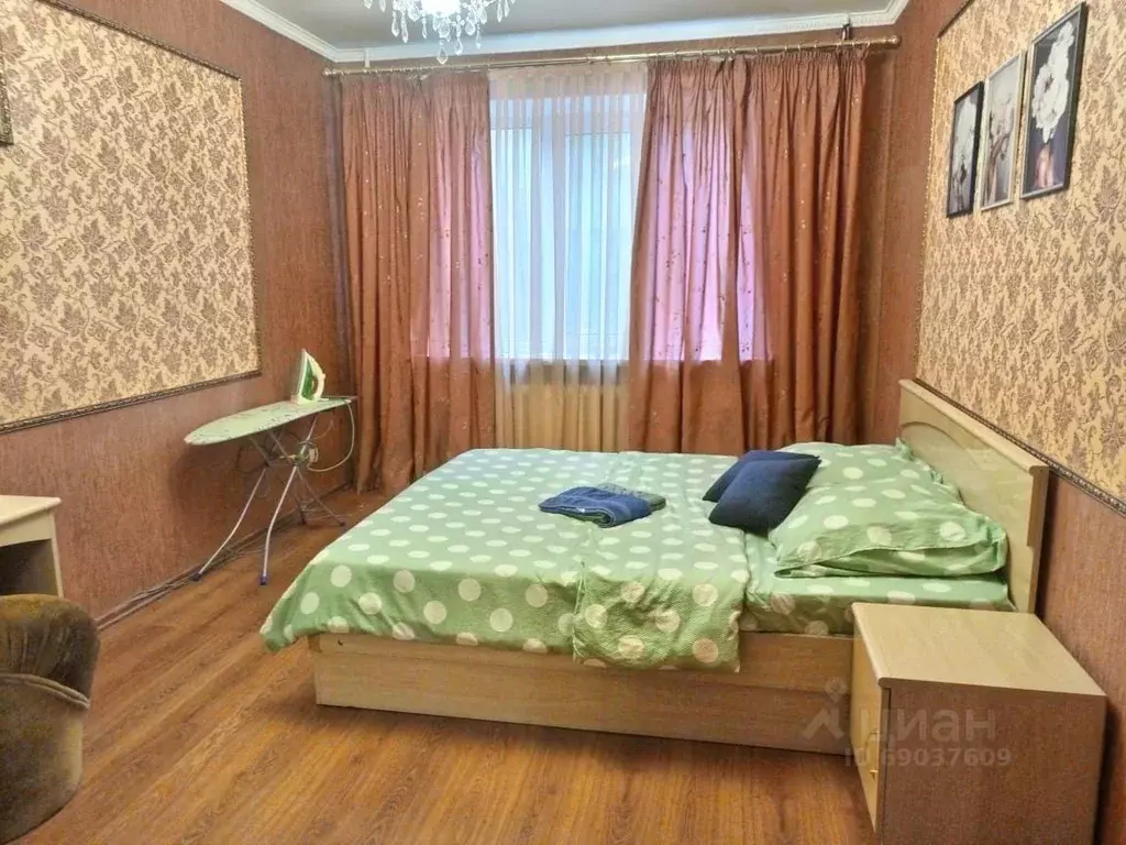 2-к кв. Курская область, Курск Коммунальная ул., 1 (48.0 м) - Фото 1