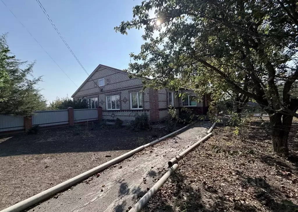 Дом в Ростовская область, Кагальницкий район, Новобатайское с/пос, ... - Фото 1