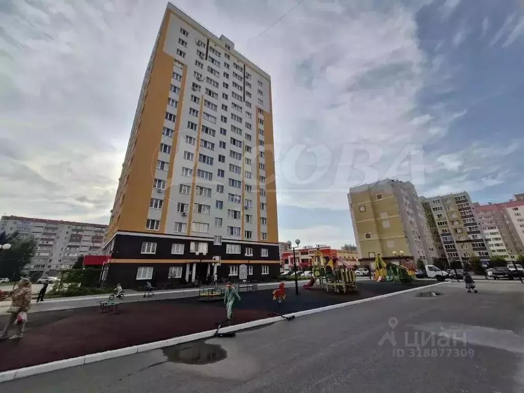 1-к кв. Тюменская область, Тобольск 10-й мкр, 72 (36.0 м) - Фото 0