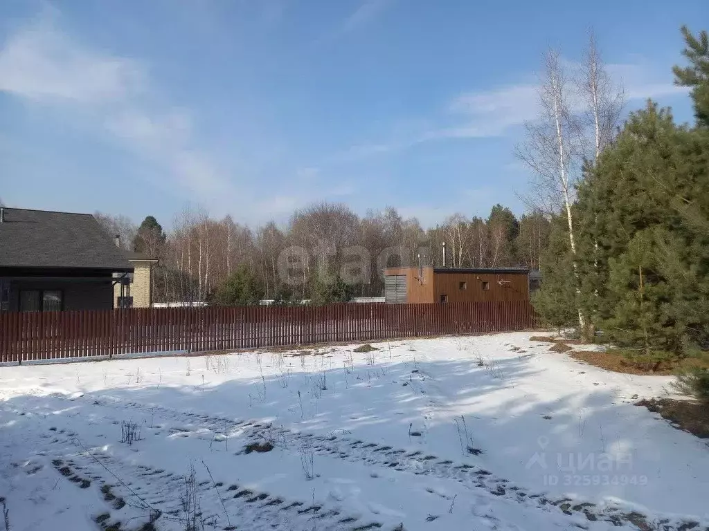 Участок в Калужская область, Калуга городской округ, д. Крутицы, ... - Фото 1