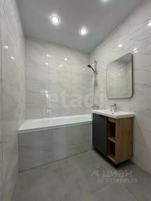 2-к кв. Алтайский край, Барнаул Взлетная ул., 36А (50.0 м) - Фото 1