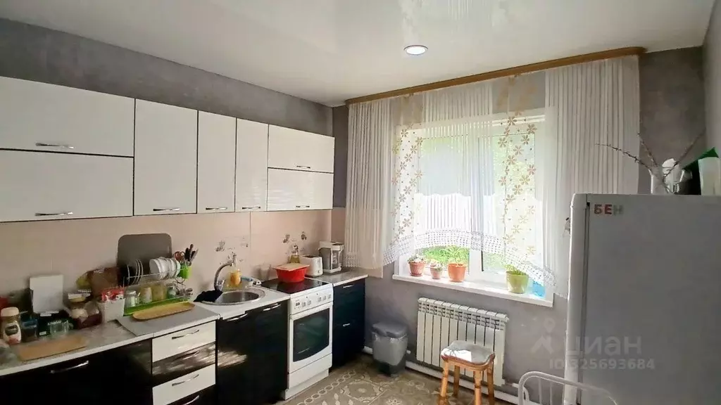 Дом в Алтай, Горно-Алтайск пл. Ленина (60 м) - Фото 1