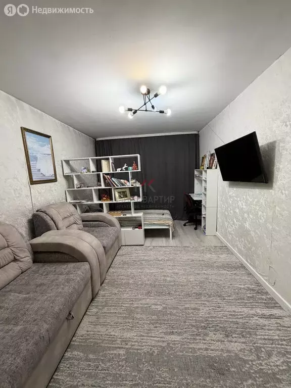 2-комнатная квартира: Кызыл, улица Бухтуева, 1 (46 м) - Фото 1