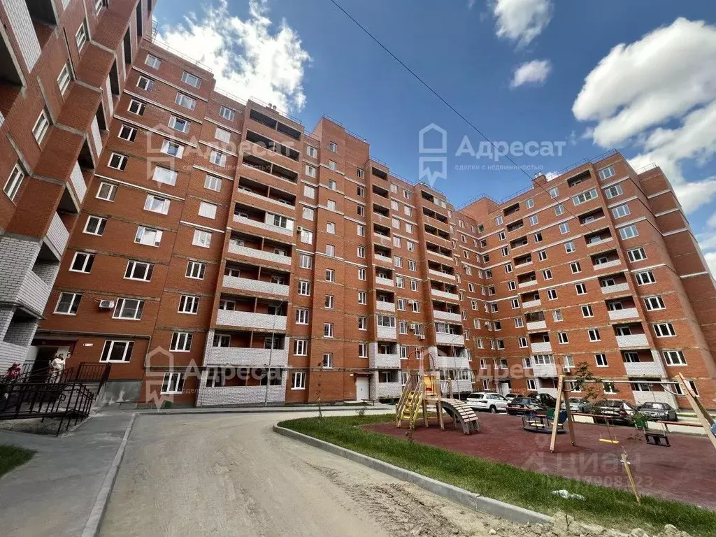 2-к кв. Волгоградская область, Волгоград ул. 70-летия Победы, 27 (44.5 ... - Фото 0