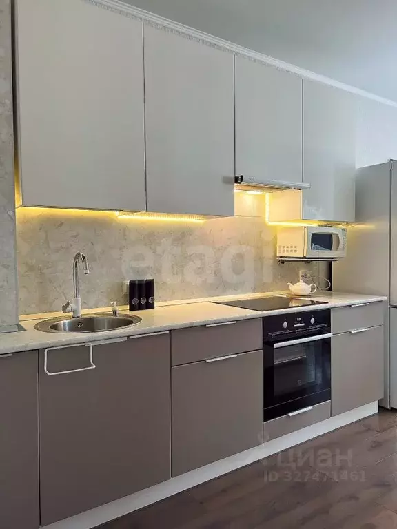 1-к кв. Башкортостан, Уфа Хадии Давлетшиной бул., 9 (61.9 м) - Фото 1