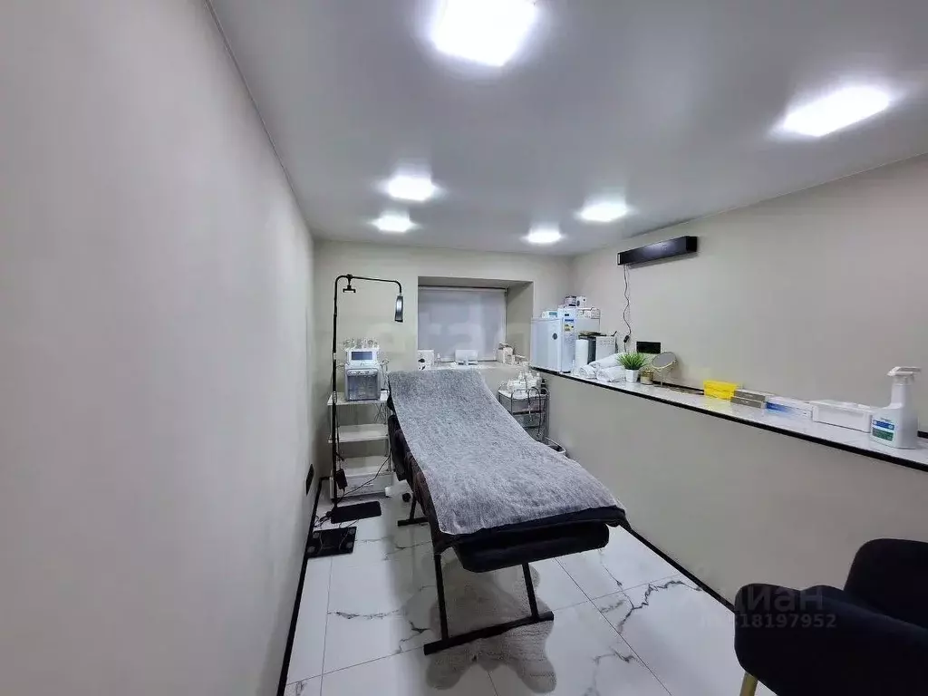 Офис в Крым, Симферополь ул. Киевская (45 м) - Фото 1