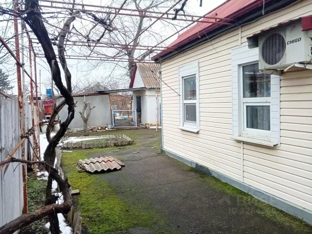 Дом в Адыгея, Майкоп Железнодорожная ул., 217 (45 м) - Фото 2