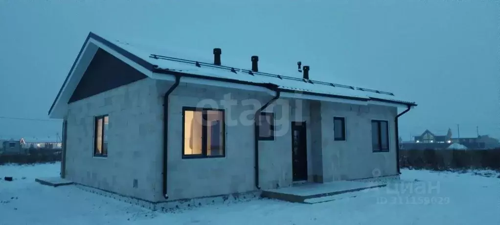 Дом в Ленинградская область, Гатчинский район, Дачный-5 массив 68 (130 ... - Фото 0