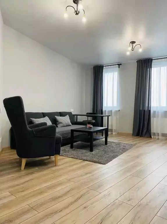 1-к кв. Татарстан, Казань ул. Оренбургский Тракт, 8Д (40.0 м) - Фото 1