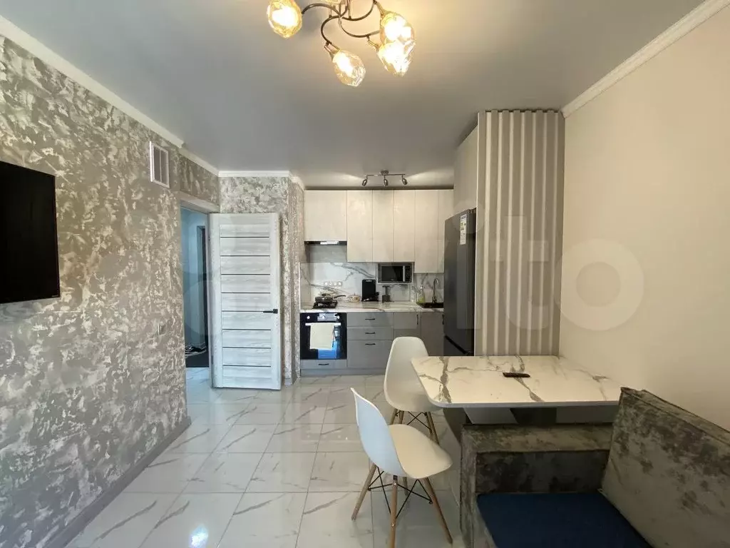 1-к. квартира, 40 м, 9/10 эт. - Фото 0