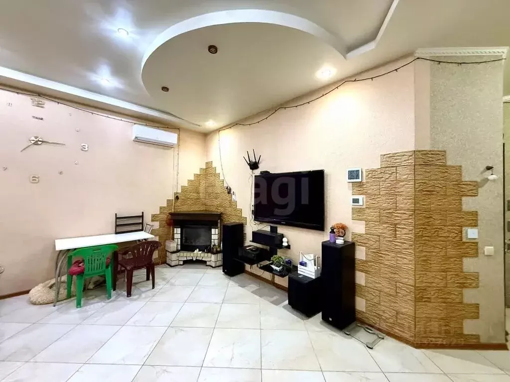 Дом в Московская область, Балашиха ул. Черная Дорога, 8 (275 м) - Фото 1