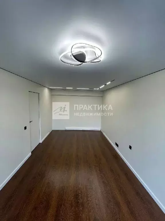 Продается 2-комнатная квартира - Фото 1