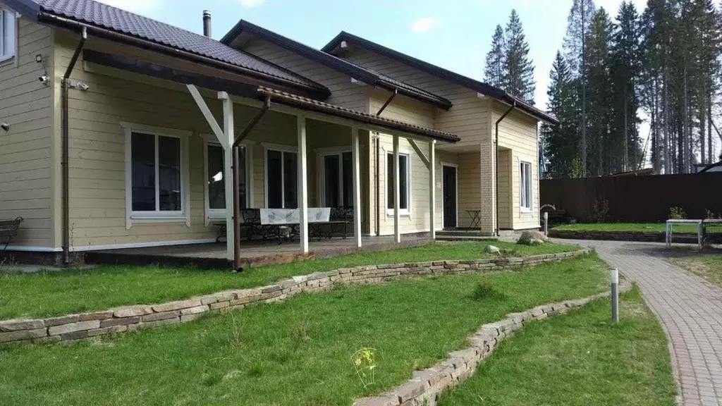 Дом в Ленинградская область, Сертолово Всеволожский район, Медное ... - Фото 1
