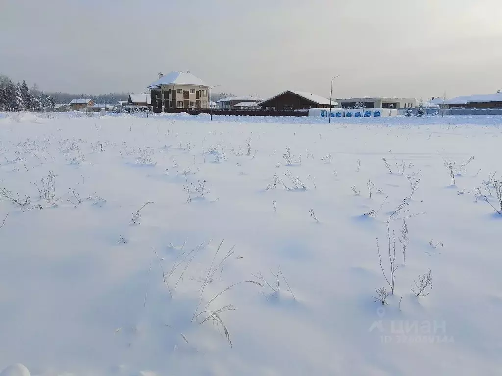 Участок в Москва Фаворит кп, 317 (8.48 сот.) - Фото 1