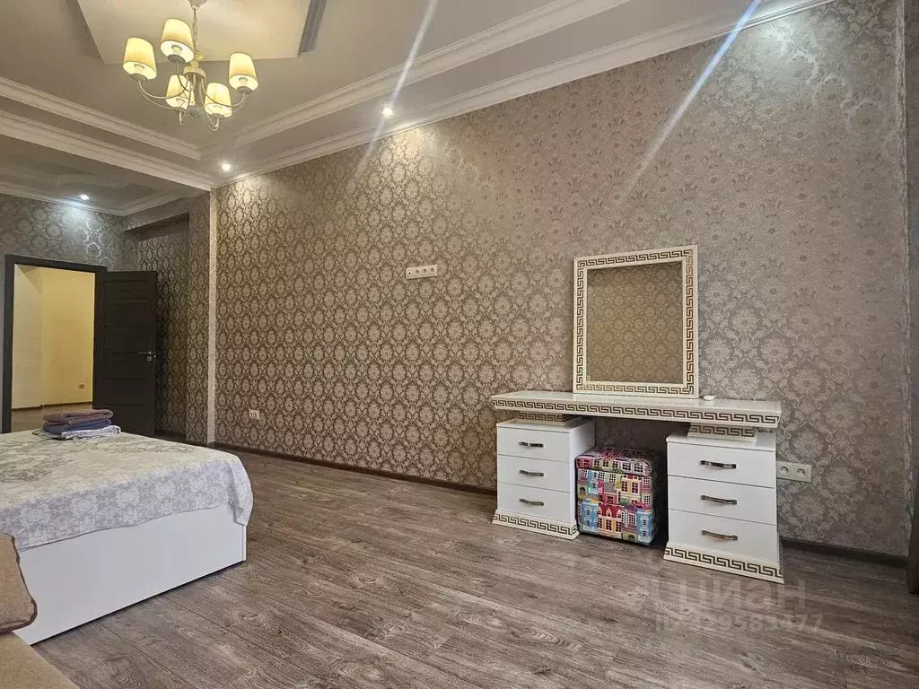 1-к кв. Ставропольский край, Пятигорск ул. Бунимовича, 15к1 (85.0 м) - Фото 2