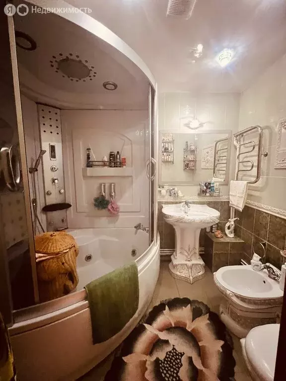 3-комнатная квартира: Краснокаменск, 8-й микрорайон, 808 (66.9 м) - Фото 0