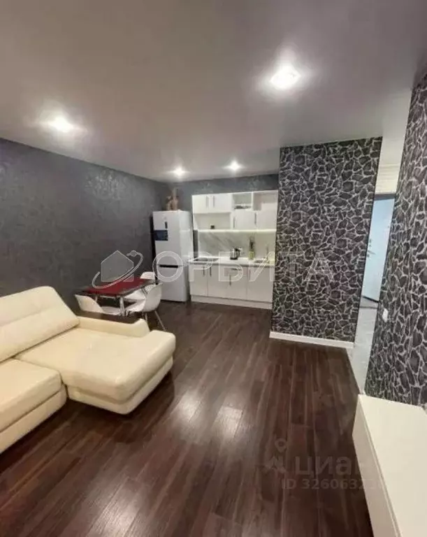 1-к кв. Тюменская область, Тюмень ул. Павла Никольского, 2 (41.0 м) - Фото 1