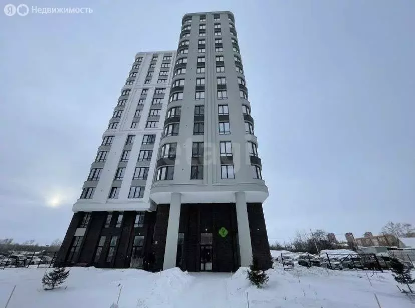 Квартира-студия: Кемерово, улица Дружбы, 30к17 (42.3 м) - Фото 1