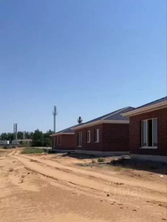 Дом в Астраханская область, Наримановский район, пос. Тинаки 2-е 1 ... - Фото 2