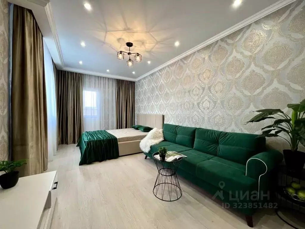 1-к кв. Оренбургская область, Оренбург Салмышская ул., 61 (45.0 м) - Фото 0