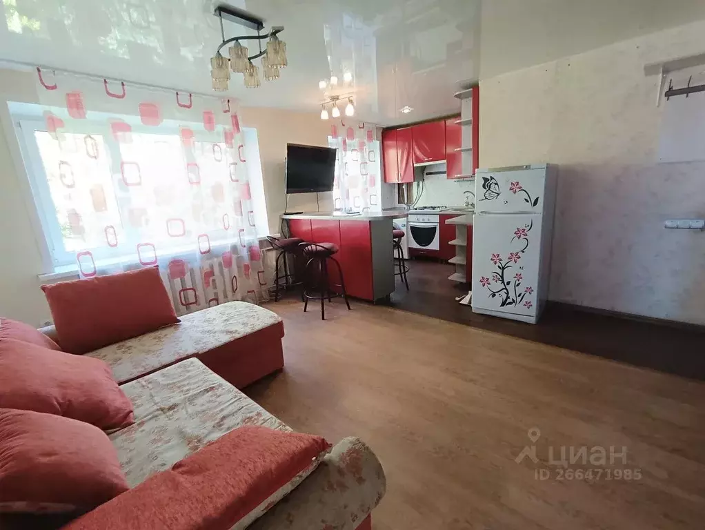 2-к кв. Тульская область, Новомосковск ул. Садовского, 15 (41.0 м) - Фото 1