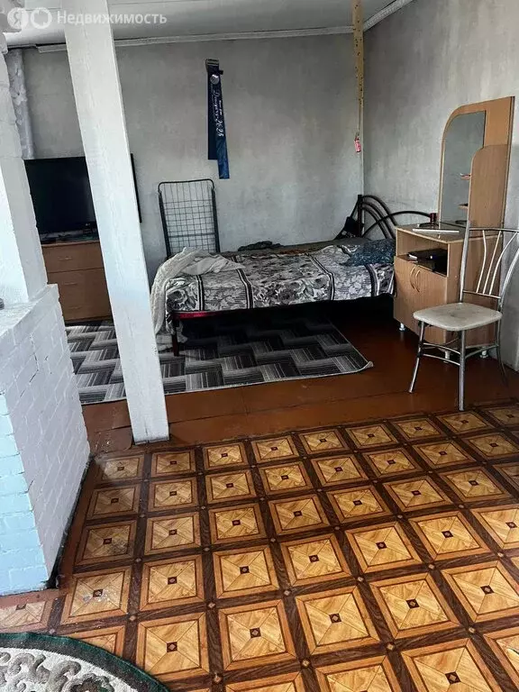 Дом в Республика Тыва, Кызылский кожуун, посёлок городского типа ... - Фото 1