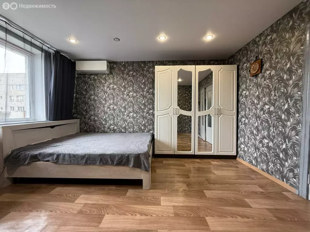 3-комнатная квартира: Энгельс, улица Тельмана, 43 (62.4 м) - Фото 1