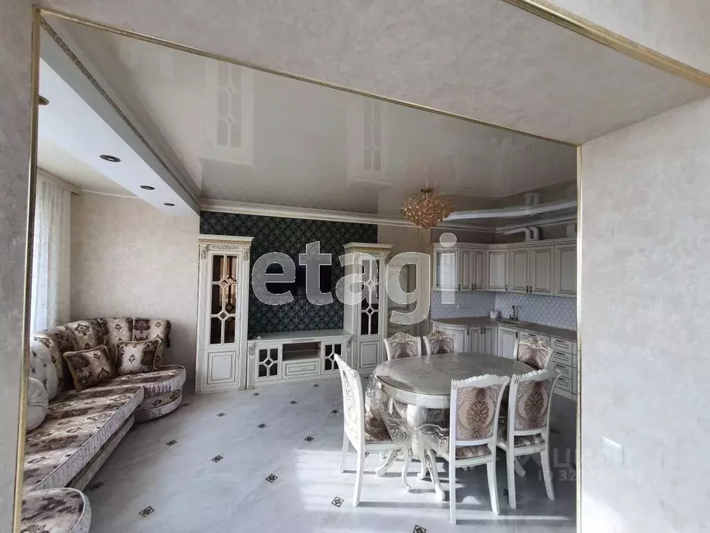 3-к кв. Краснодарский край, Анапа ул. Толстого, 85 (92.0 м) - Фото 0