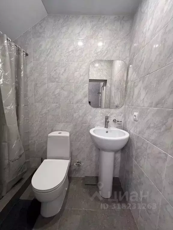 Комната Краснодарский край, Сочи Адлер жилрайон, ул. Чкалова, 30А - Фото 1