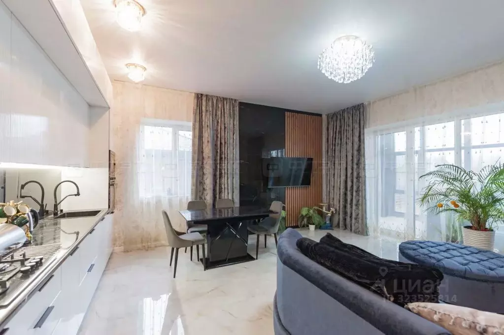 Дом в Татарстан, Высокогорский район, Семиозерское с/пос, д. Макаровка ... - Фото 1