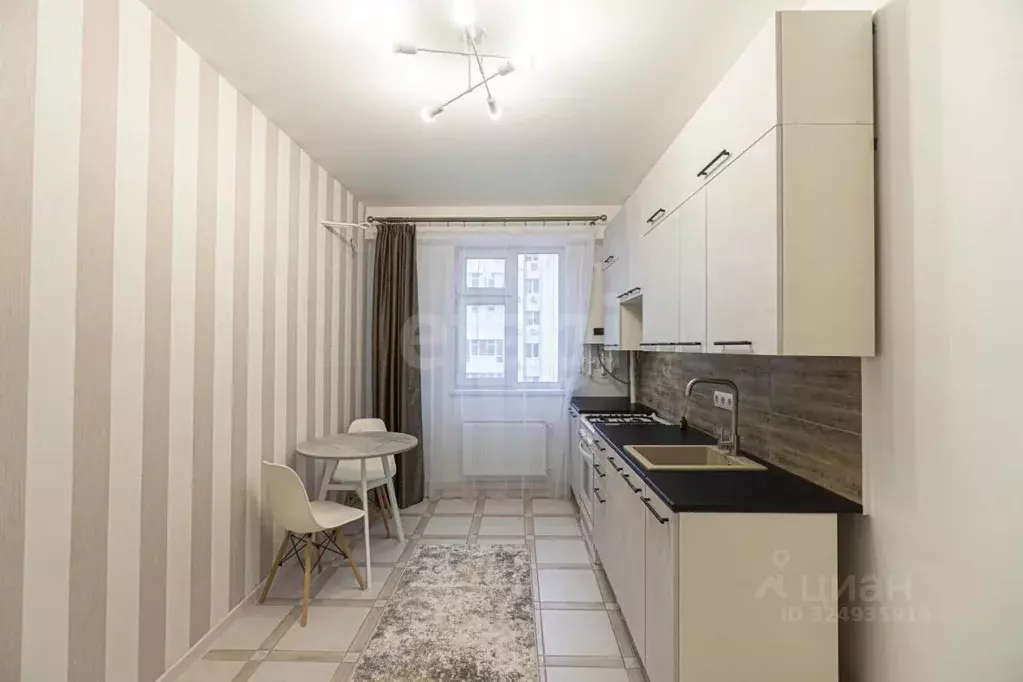 2-к кв. Севастополь ул. Павла Корчагина, 23 (56.8 м) - Фото 1