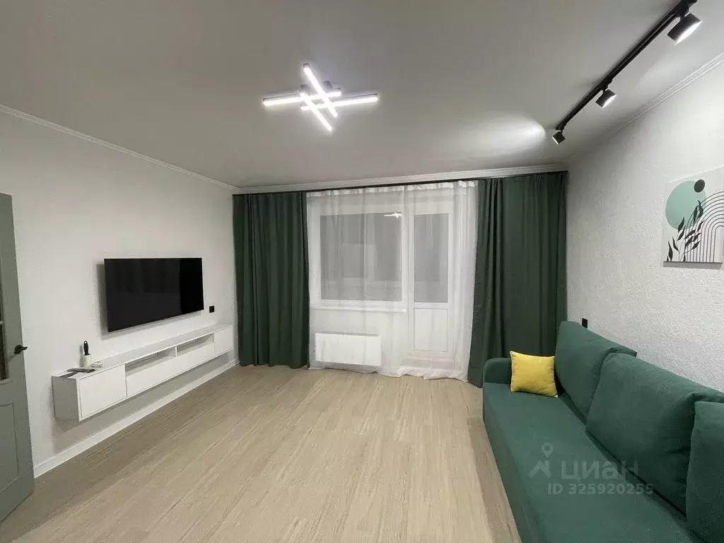 1-к кв. Омская область, Омск ул. Туполева, 8 (40.8 м) - Фото 1