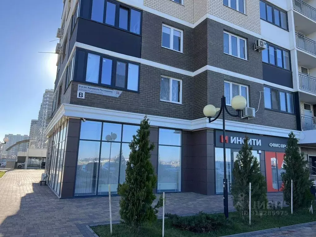 Помещение свободного назначения в Краснодарский край, Краснодар бул. ... - Фото 0