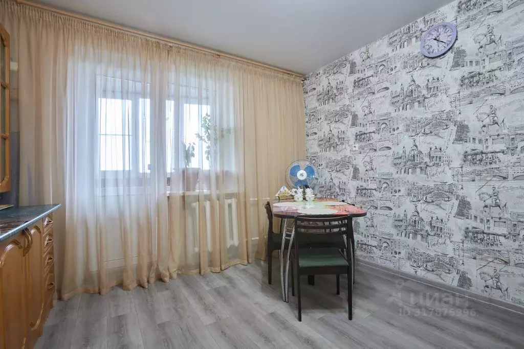 2-к кв. Самарская область, Самара ул. Егорова, 4 (70.7 м) - Фото 1