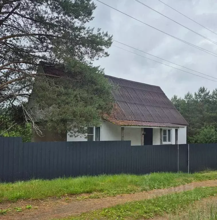 Дом в Смоленская область, Демидовский муниципальный округ, д. Старый ... - Фото 1