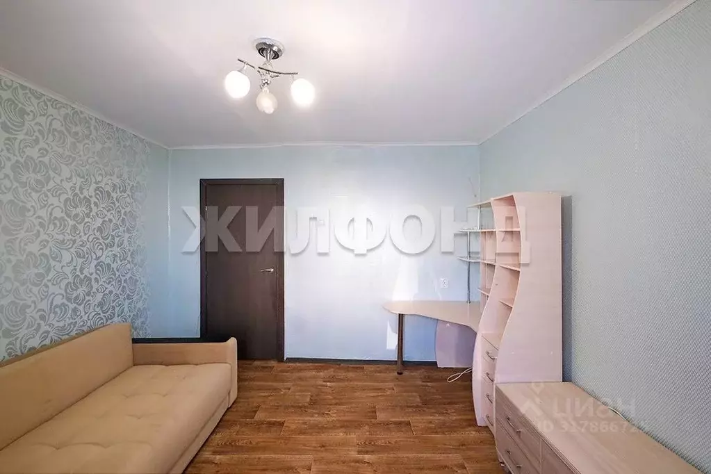 3-к кв. Новосибирская область, Новосибирск ул. Связистов, 13 (84.2 м) - Фото 1