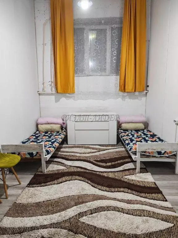 Комната Алтай, Горно-Алтайск Промышленная ул., 3/1к3 (12.0 м) - Фото 1