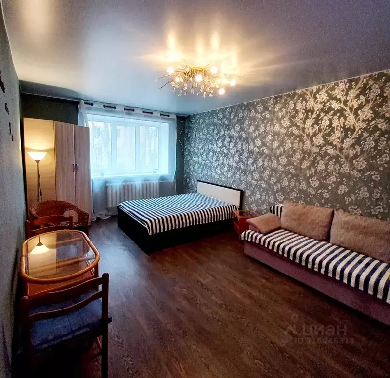 1-к кв. Псковская область, Псков Октябрьский просп., 19Б (42.0 м) - Фото 1