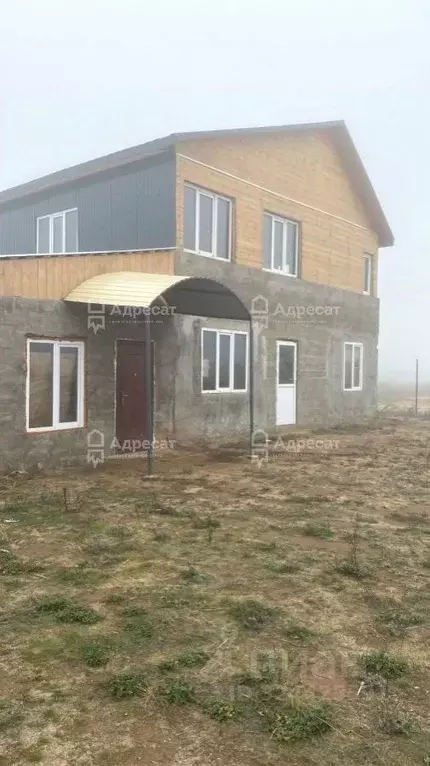 Дом в Волгоградская область, Дубовка ул. Имени Королева (208 м) - Фото 2