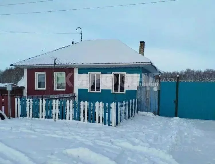 Дом в Новосибирская область, с. Венгерово ул. Колхозная (33 м) - Фото 1