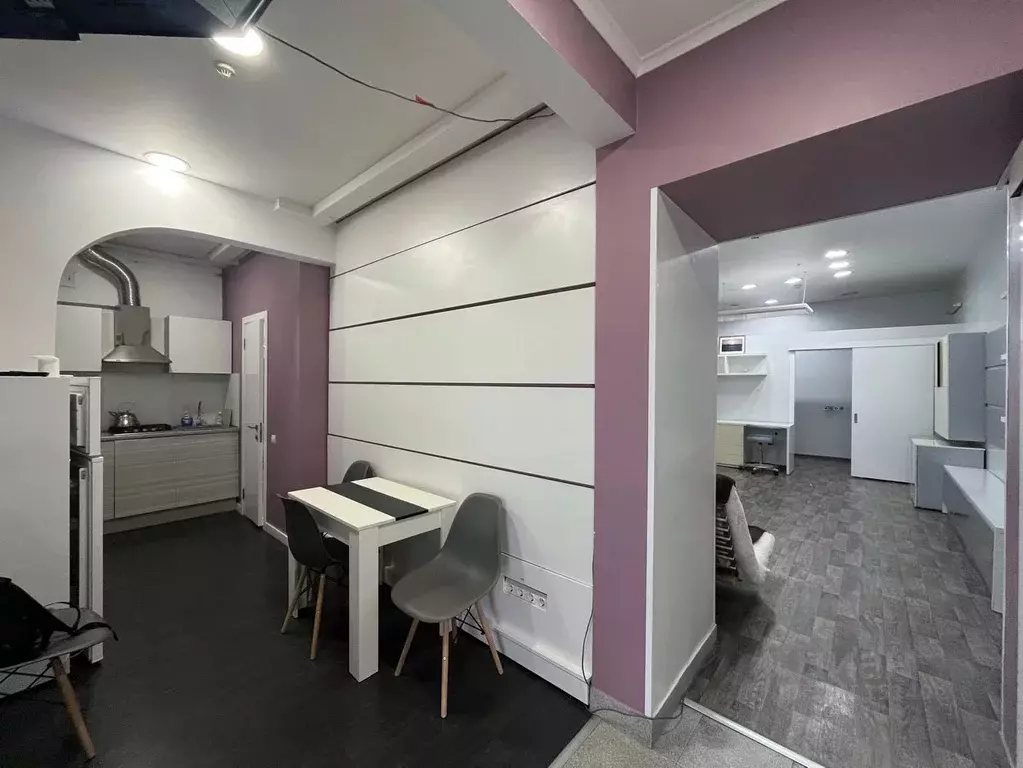 1-к кв. Крым, Симферополь ул. Долгоруковская, 22 (48.0 м) - Фото 1