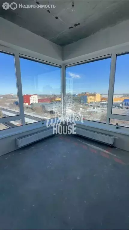 2-комнатная квартира: Тюмень, улица 50 лет Октября, 63Г (57 м) - Фото 1